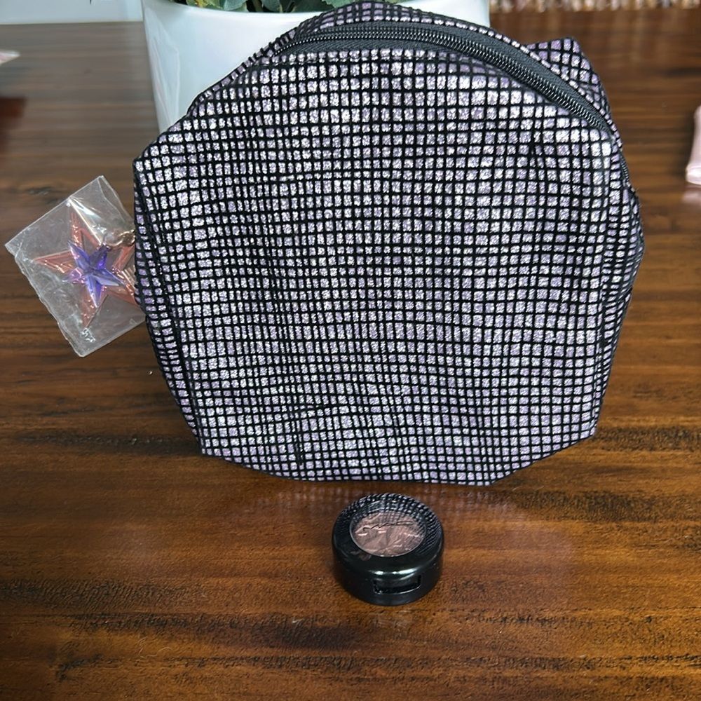 MAC New Extra Dimension Eye Shadow STARRY STARRY NIGHT NEW with makeup bag New